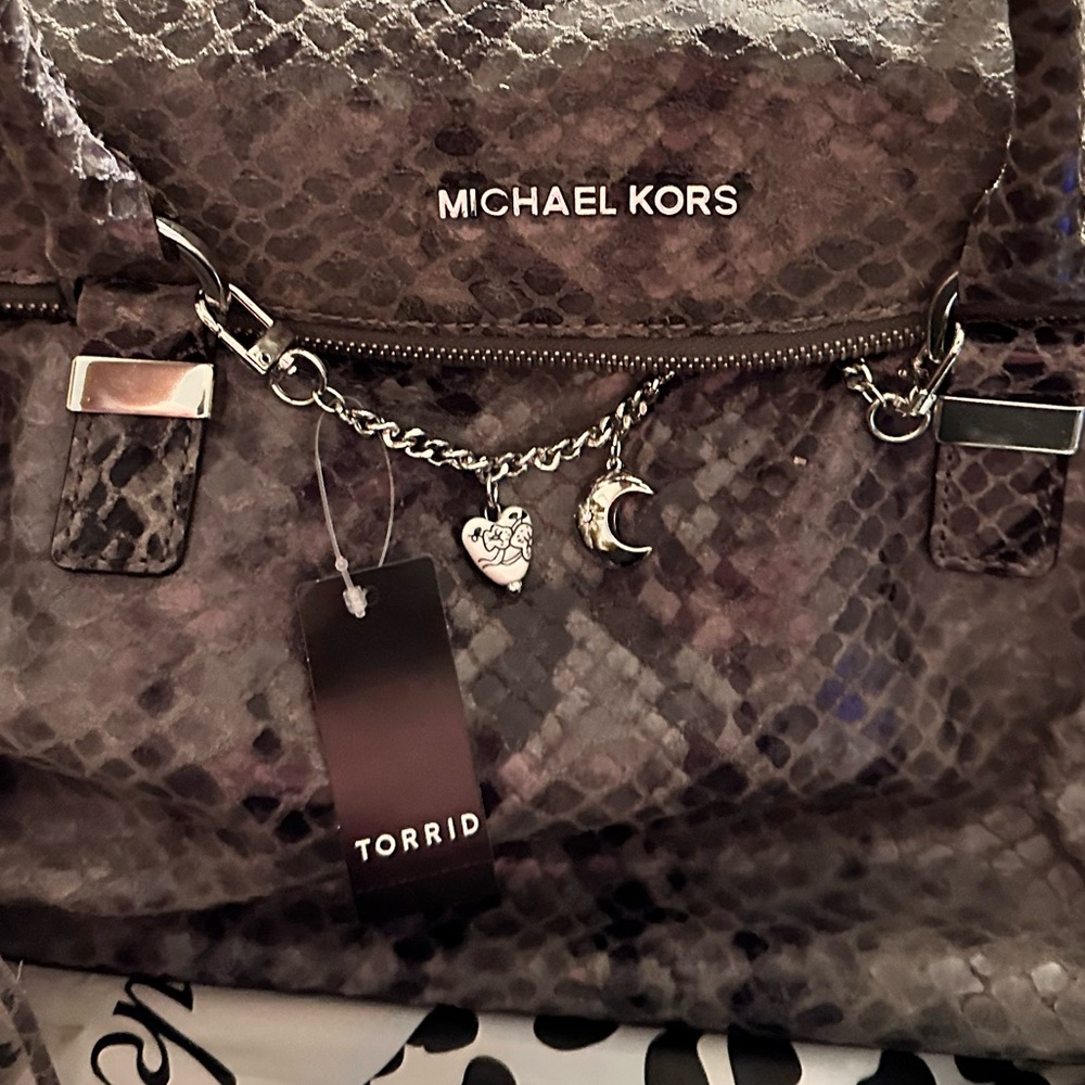 Michael Kors Hamilton Dark Grey Python Snakeskin … - image 8